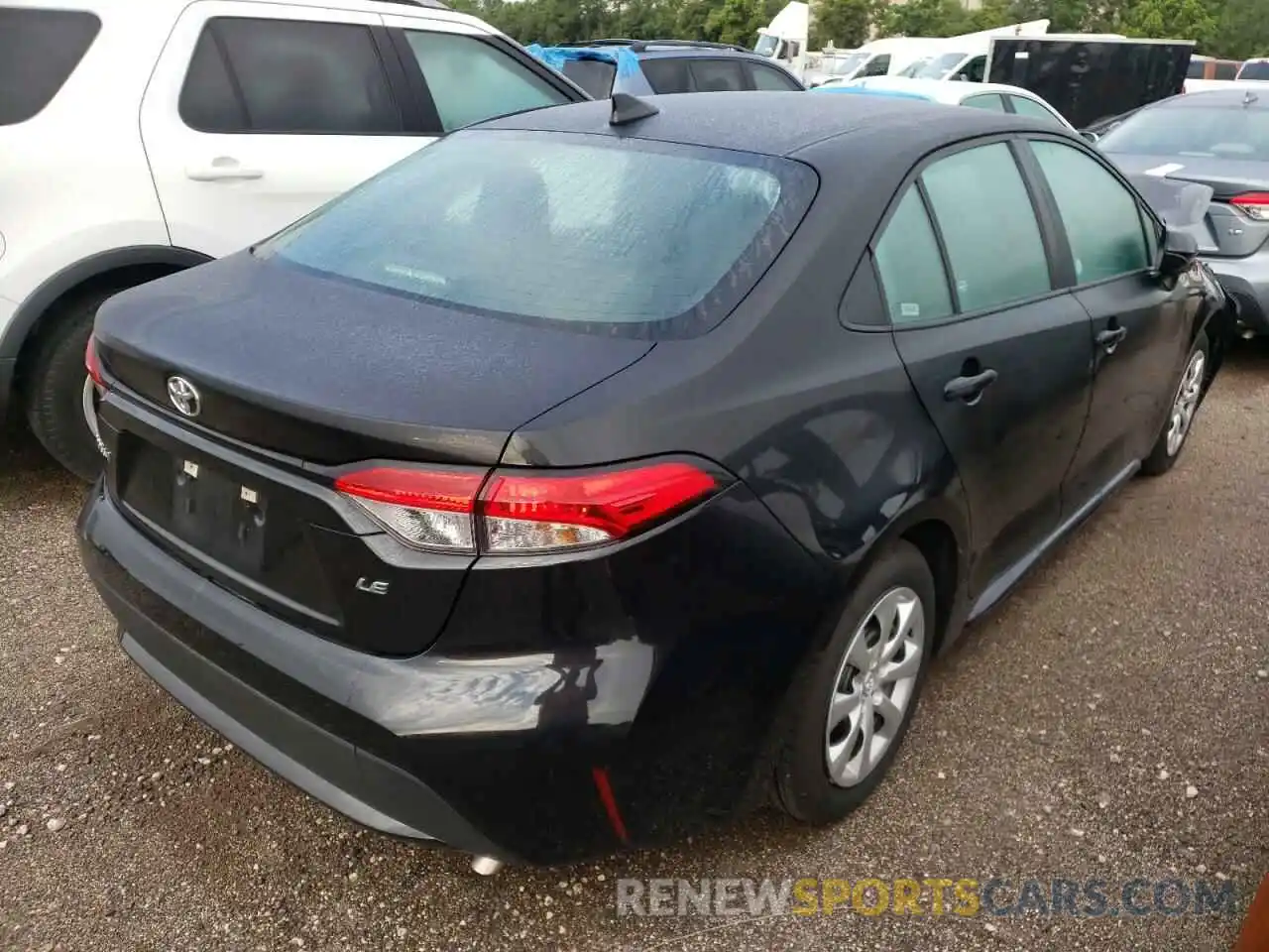 4 Photograph of a damaged car 5YFEPMAE9NP273163 TOYOTA COROLLA 2022