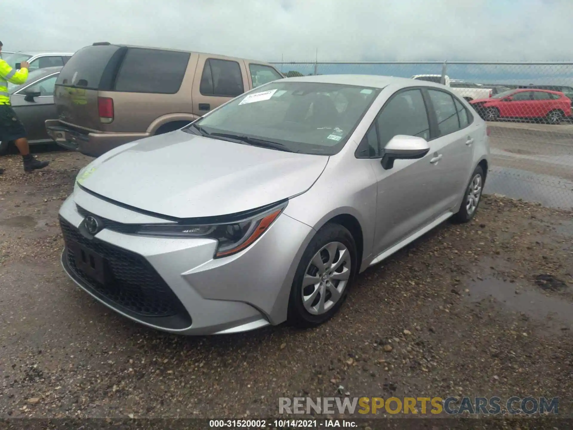 2 Photograph of a damaged car 5YFEPMAE9NP275799 TOYOTA COROLLA 2022