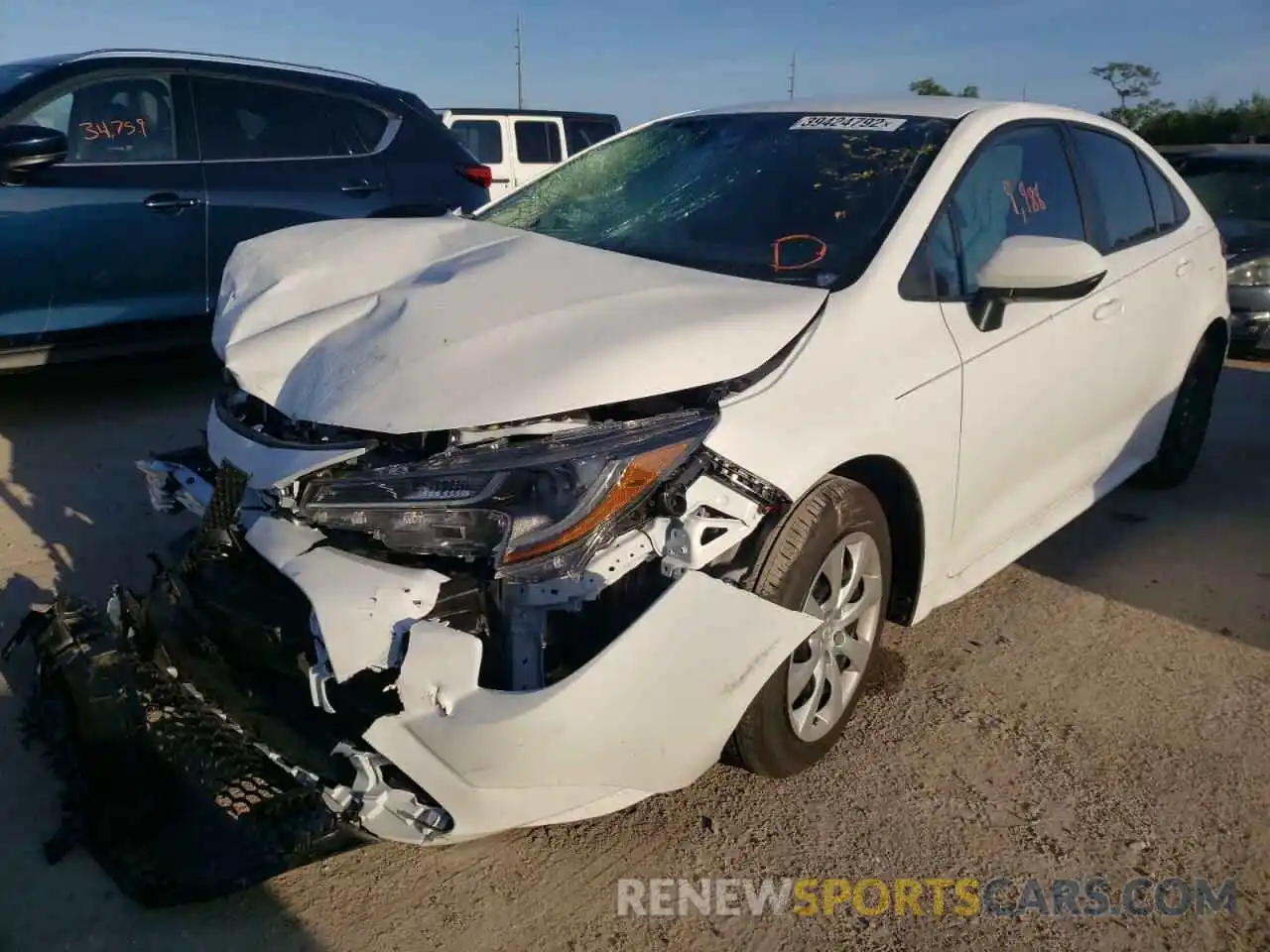 2 Photograph of a damaged car 5YFEPMAE9NP276368 TOYOTA COROLLA 2022