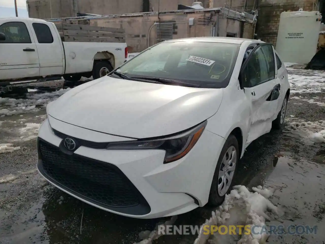 2 Photograph of a damaged car 5YFEPMAE9NP282249 TOYOTA COROLLA 2022