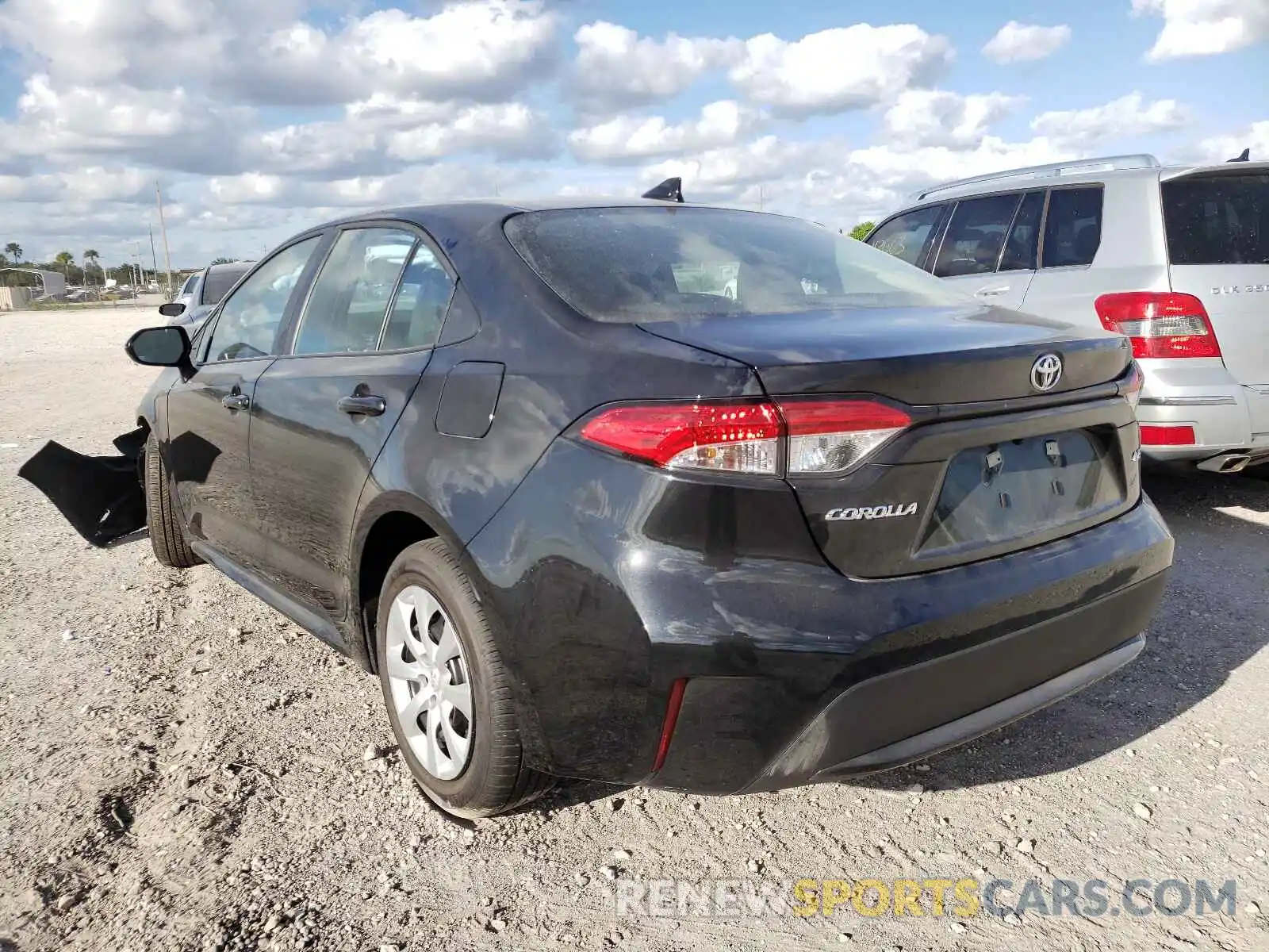 3 Photograph of a damaged car 5YFEPMAE9NP282400 TOYOTA COROLLA 2022