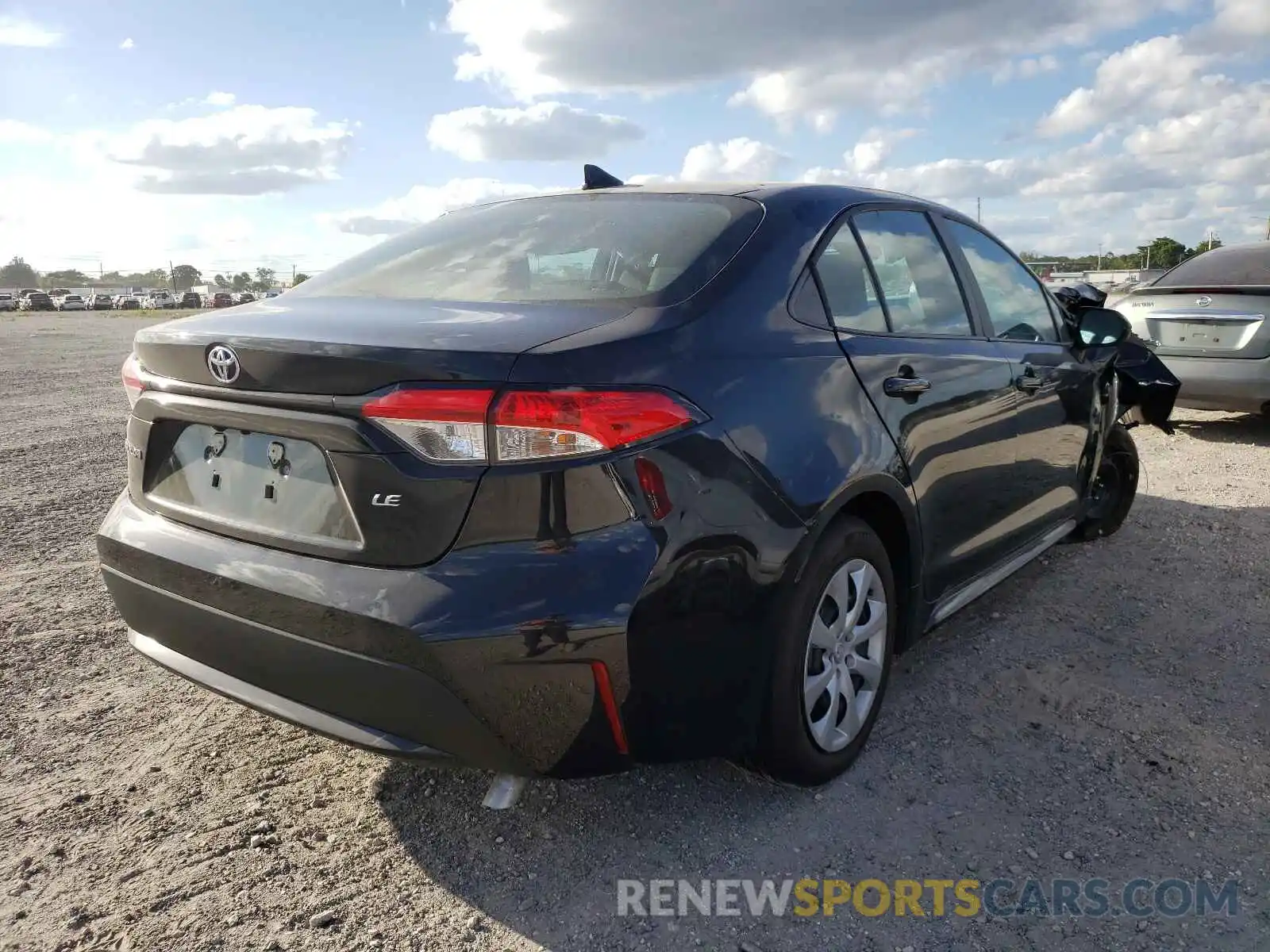 4 Photograph of a damaged car 5YFEPMAE9NP282400 TOYOTA COROLLA 2022