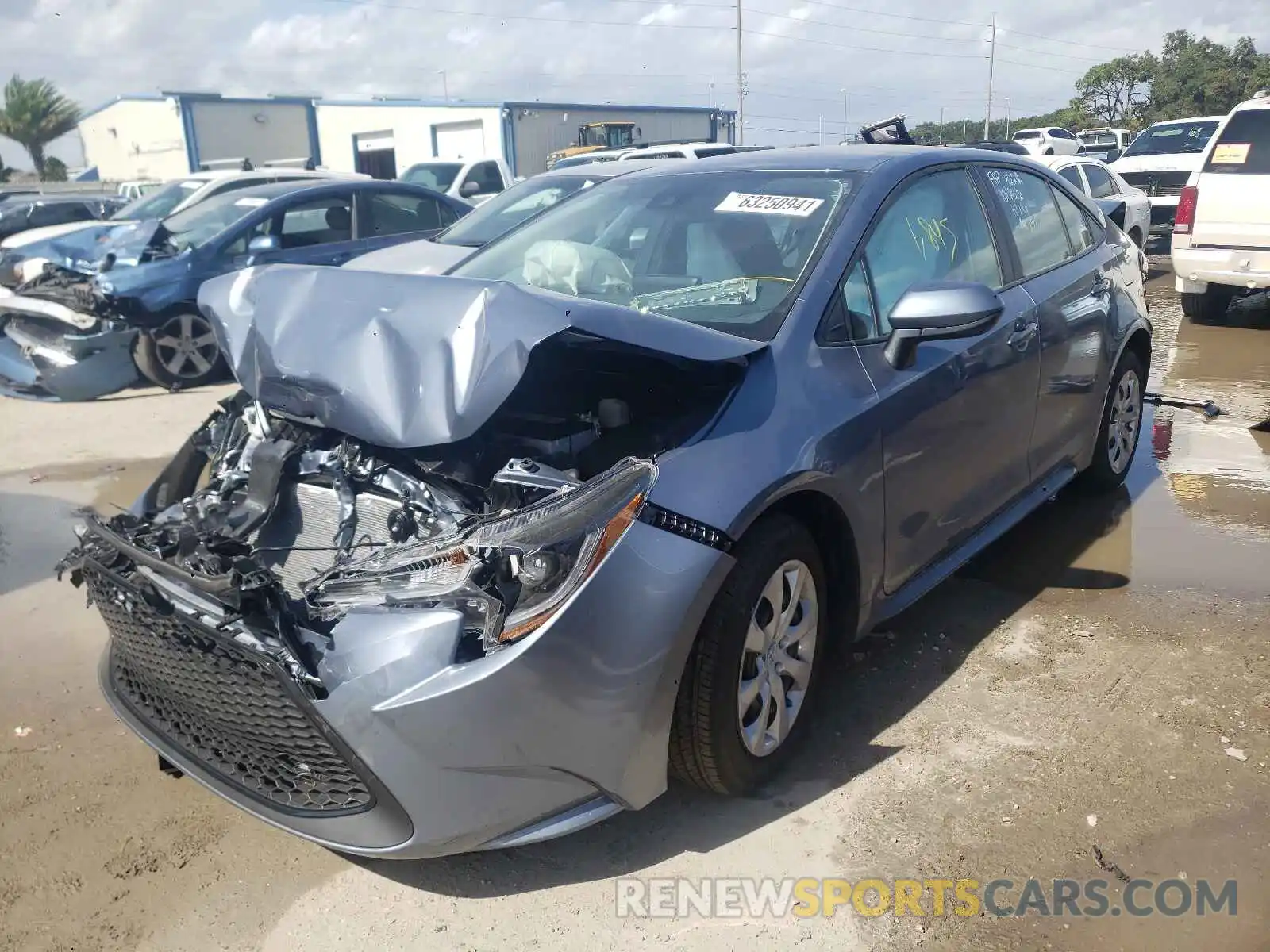 2 Photograph of a damaged car 5YFEPMAE9NP282803 TOYOTA COROLLA 2022