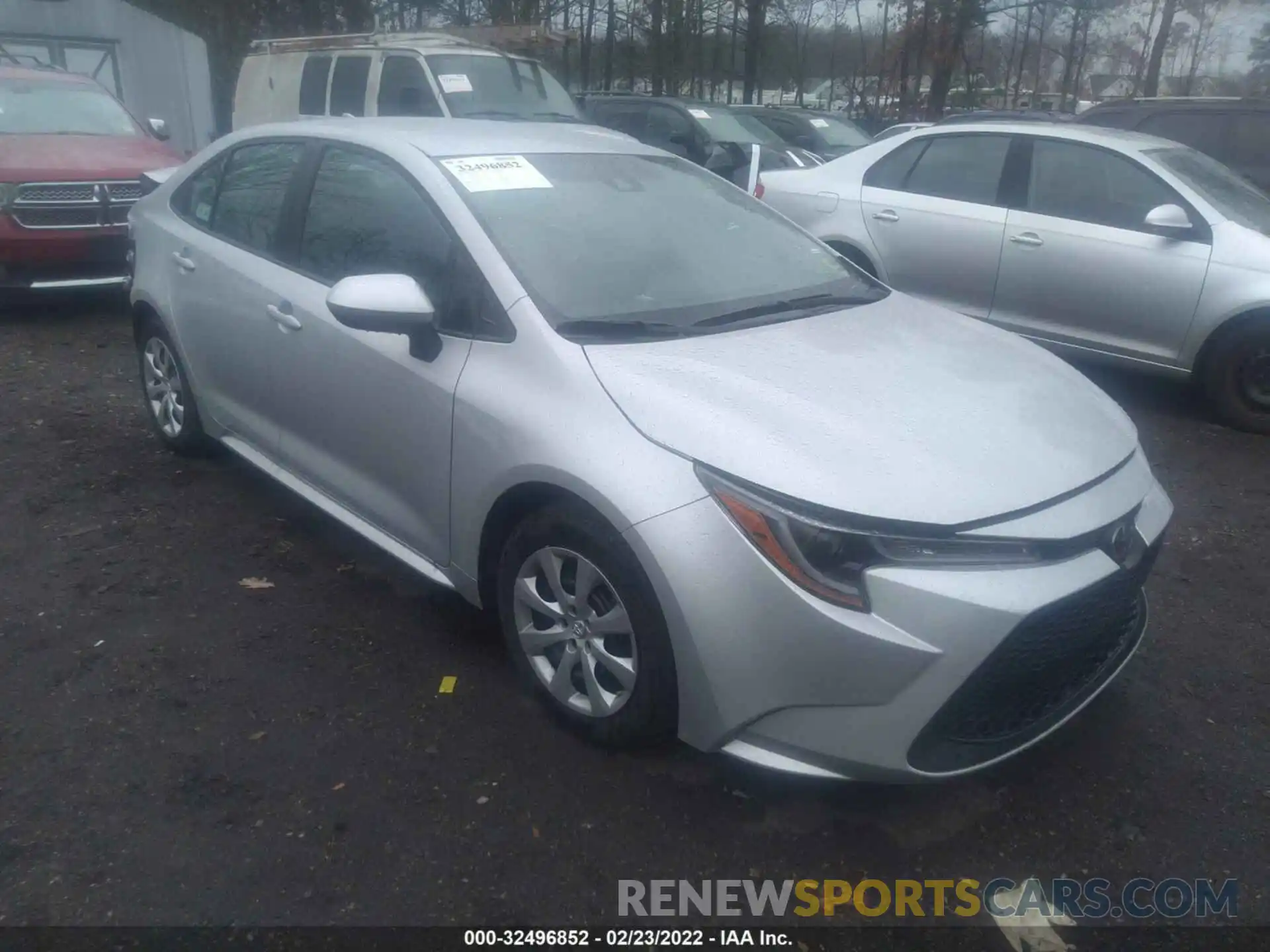 1 Photograph of a damaged car 5YFEPMAE9NP288164 TOYOTA COROLLA 2022