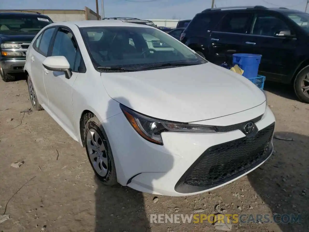 1 Photograph of a damaged car 5YFEPMAE9NP288276 TOYOTA COROLLA 2022