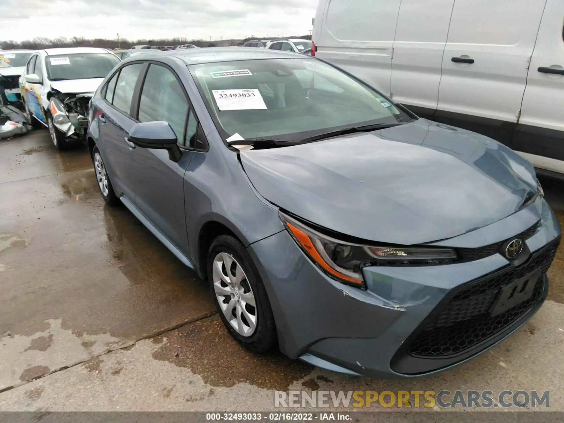 1 Photograph of a damaged car 5YFEPMAE9NP289301 TOYOTA COROLLA 2022