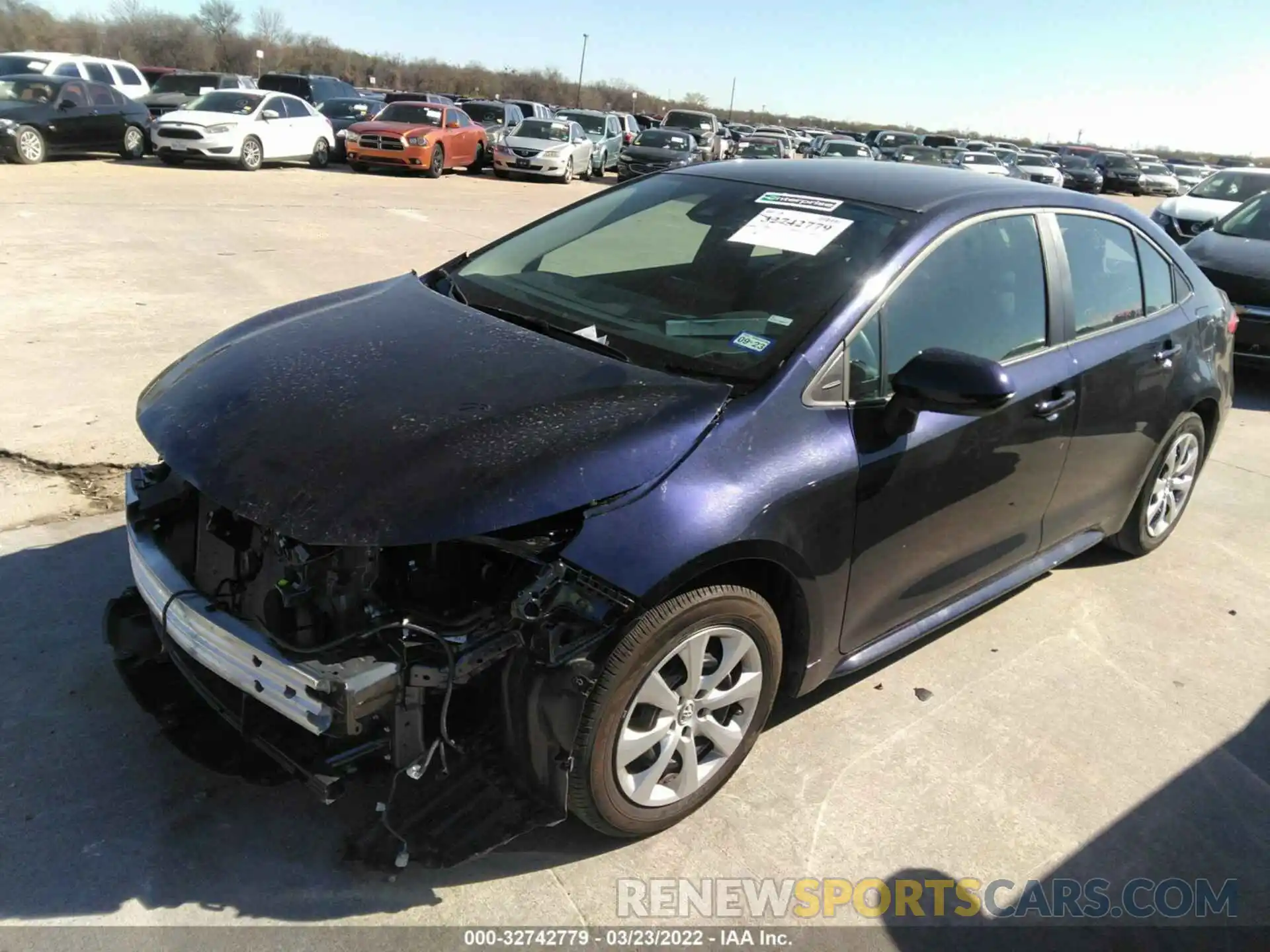 2 Photograph of a damaged car 5YFEPMAE9NP289749 TOYOTA COROLLA 2022