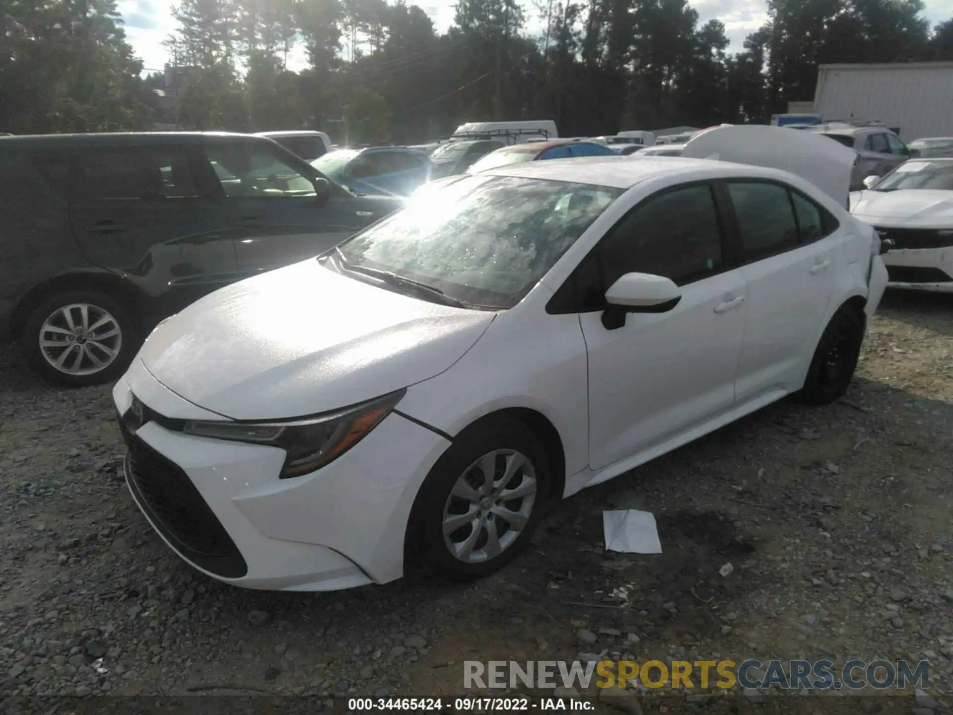 2 Photograph of a damaged car 5YFEPMAE9NP292232 TOYOTA COROLLA 2022