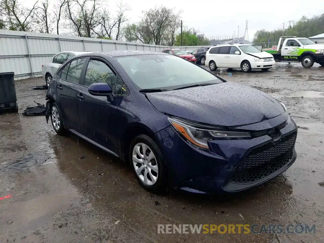 1 Photograph of a damaged car 5YFEPMAE9NP293946 TOYOTA COROLLA 2022