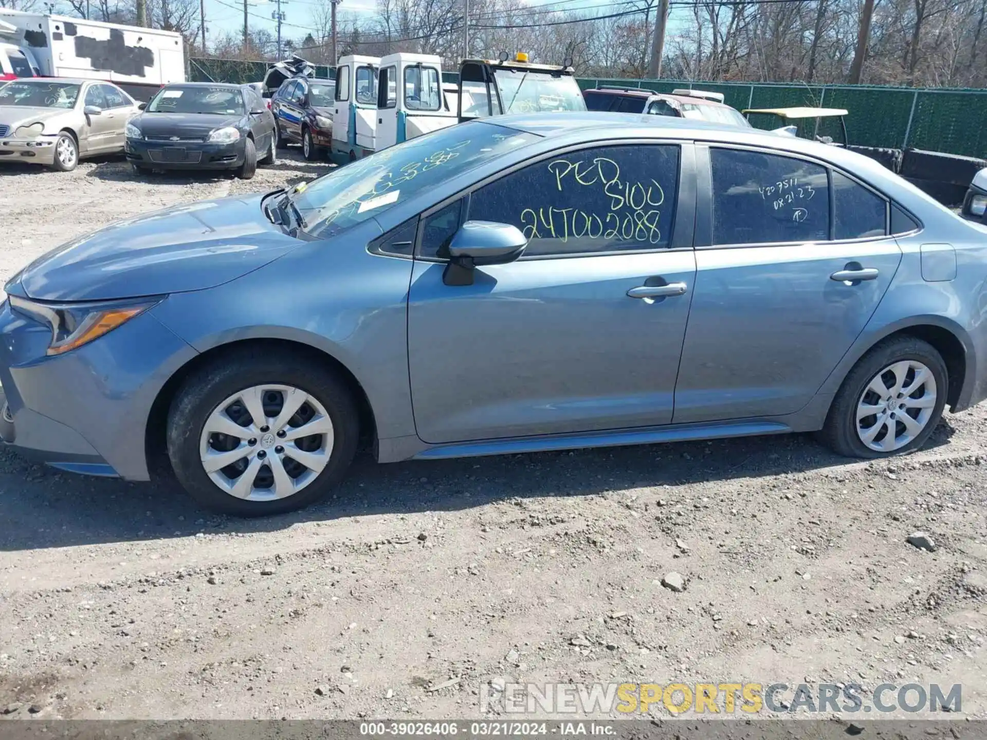 13 Photograph of a damaged car 5YFEPMAE9NP296555 TOYOTA COROLLA 2022