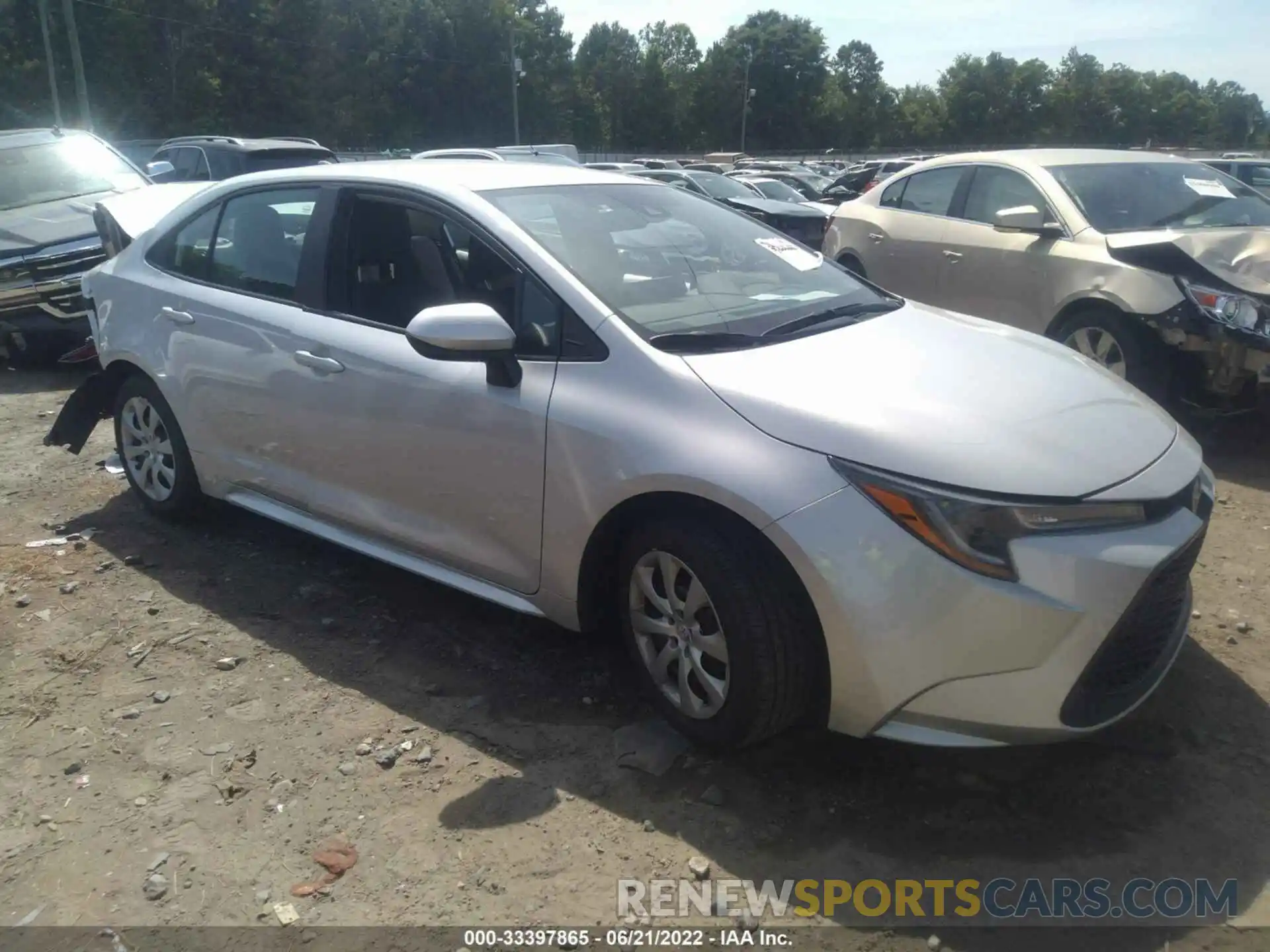 1 Photograph of a damaged car 5YFEPMAE9NP297012 TOYOTA COROLLA 2022