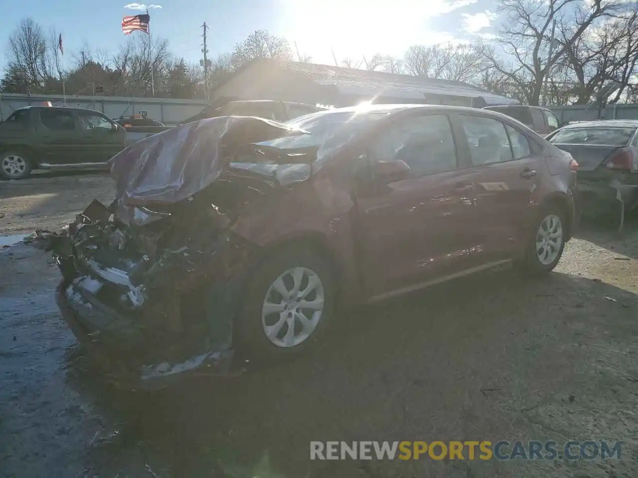 1 Photograph of a damaged car 5YFEPMAE9NP298712 TOYOTA COROLLA 2022