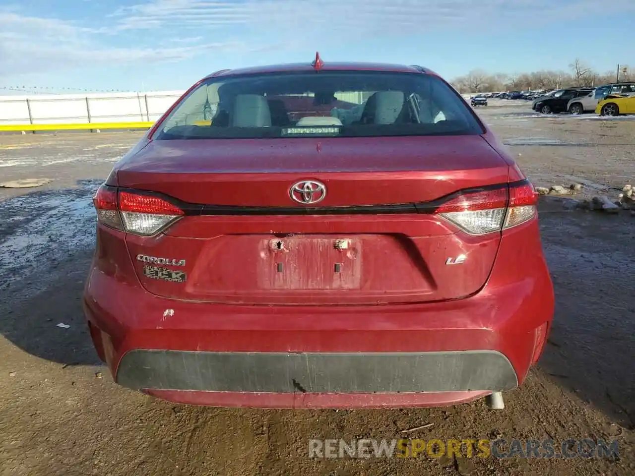 6 Photograph of a damaged car 5YFEPMAE9NP298712 TOYOTA COROLLA 2022