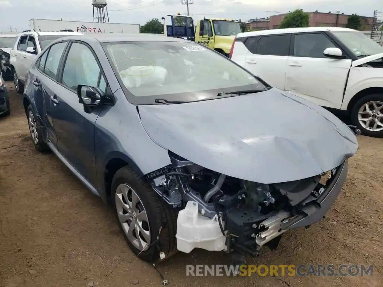 1 Photograph of a damaged car 5YFEPMAE9NP317954 TOYOTA COROLLA 2022