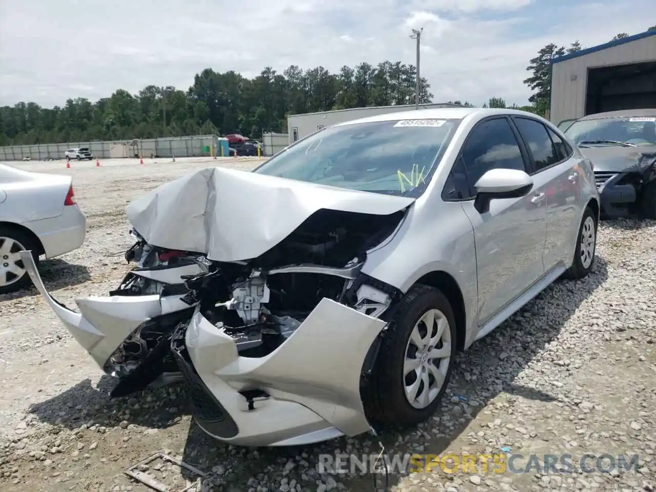 2 Photograph of a damaged car 5YFEPMAE9NP320899 TOYOTA COROLLA 2022