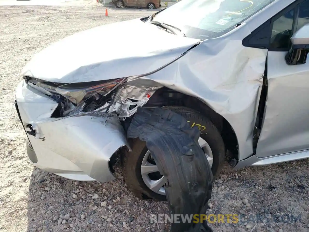 9 Photograph of a damaged car 5YFEPMAE9NP321115 TOYOTA COROLLA 2022