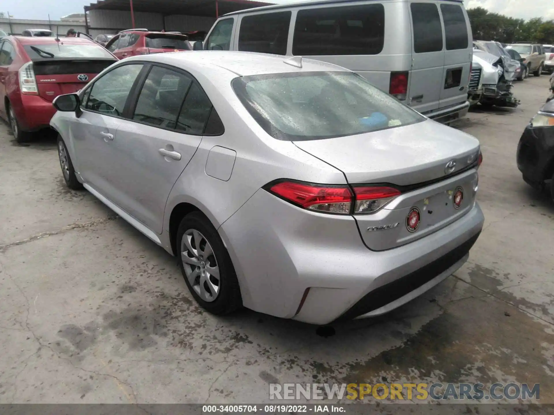 3 Photograph of a damaged car 5YFEPMAE9NP325746 TOYOTA COROLLA 2022