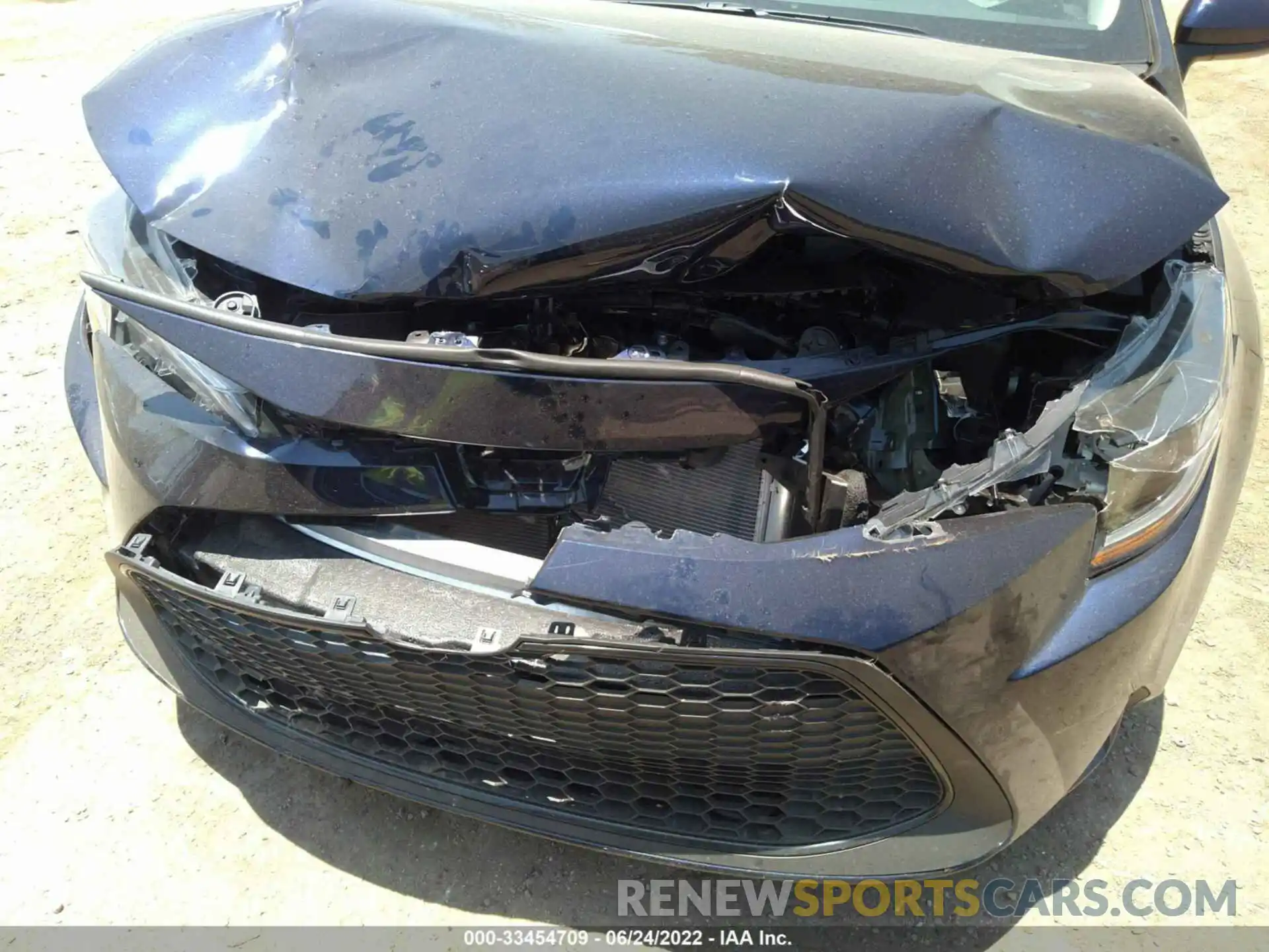 6 Photograph of a damaged car 5YFEPMAE9NP325780 TOYOTA COROLLA 2022