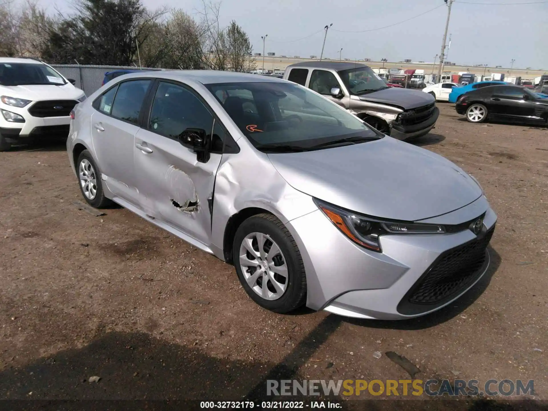 1 Photograph of a damaged car 5YFEPMAEXNP272961 TOYOTA COROLLA 2022