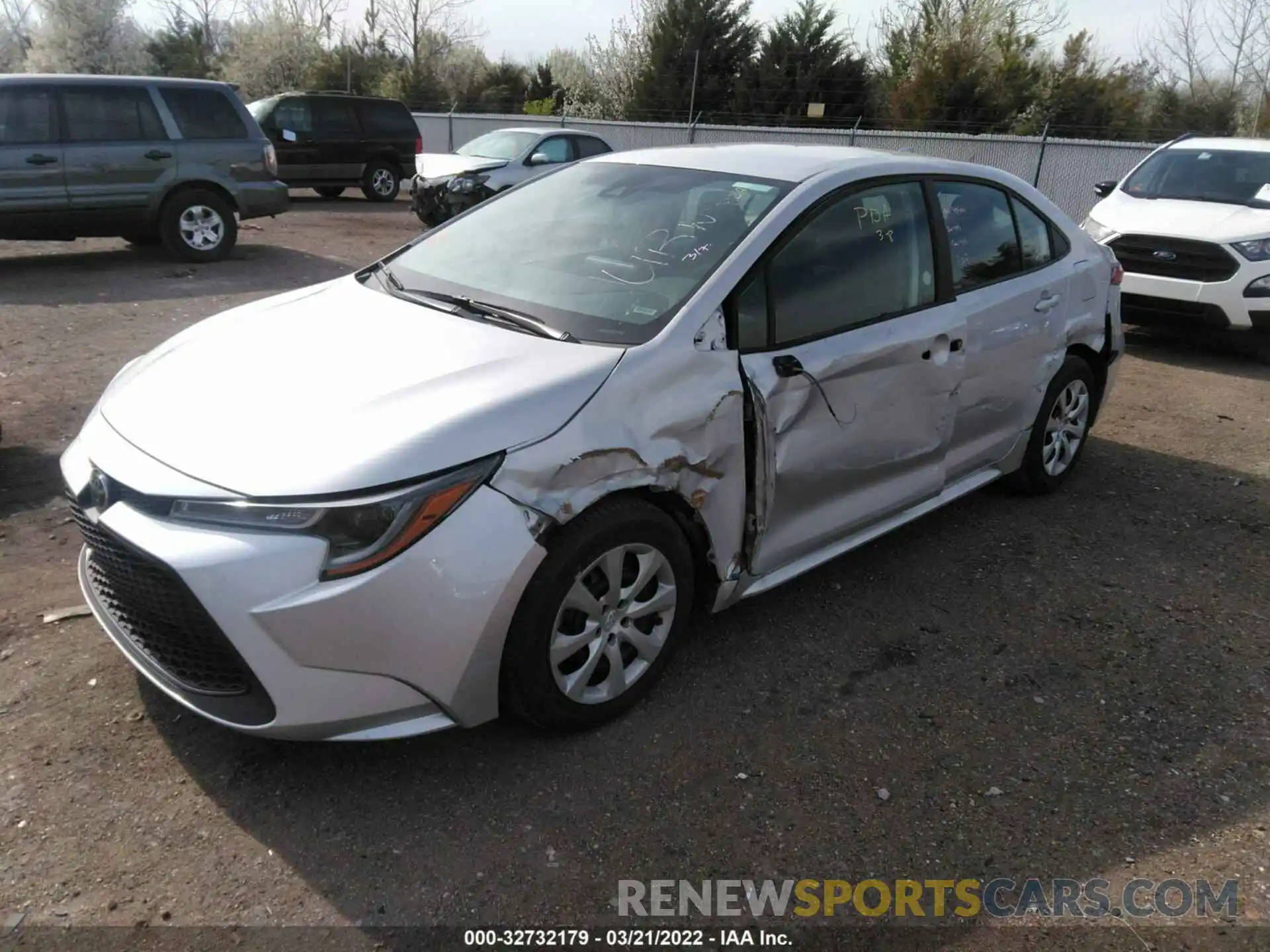 2 Photograph of a damaged car 5YFEPMAEXNP272961 TOYOTA COROLLA 2022