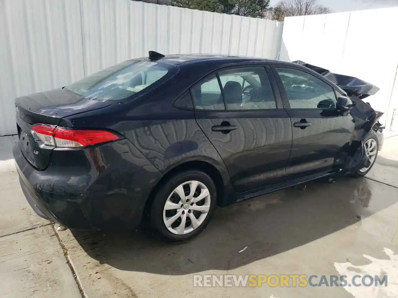 3 Photograph of a damaged car 5YFEPMAEXNP289596 TOYOTA COROLLA 2022