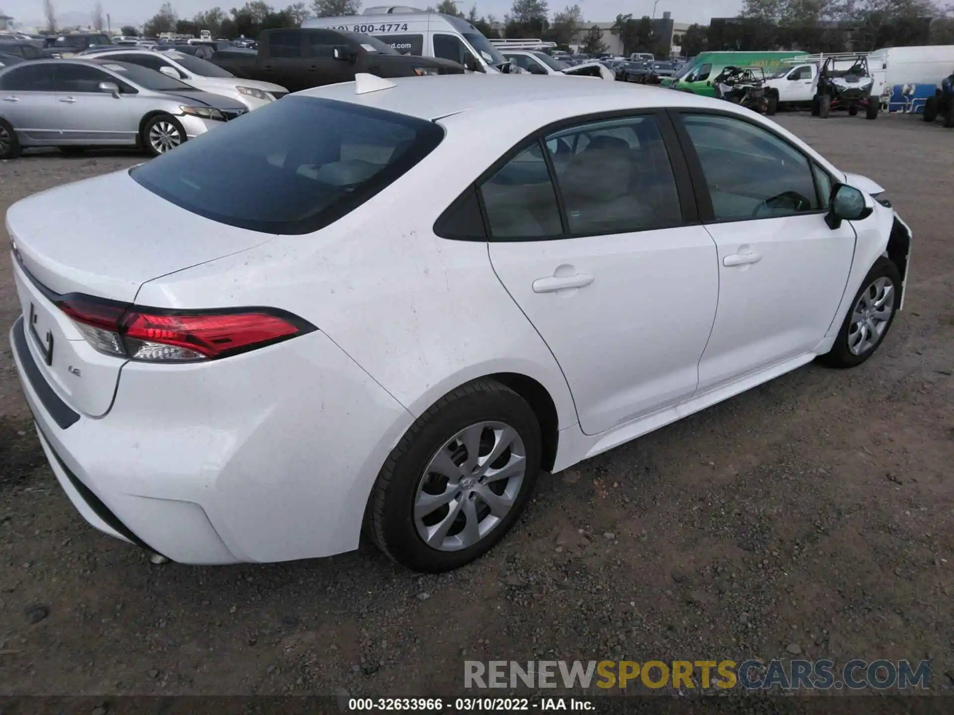 4 Photograph of a damaged car 5YFEPMAEXNP300788 TOYOTA COROLLA 2022