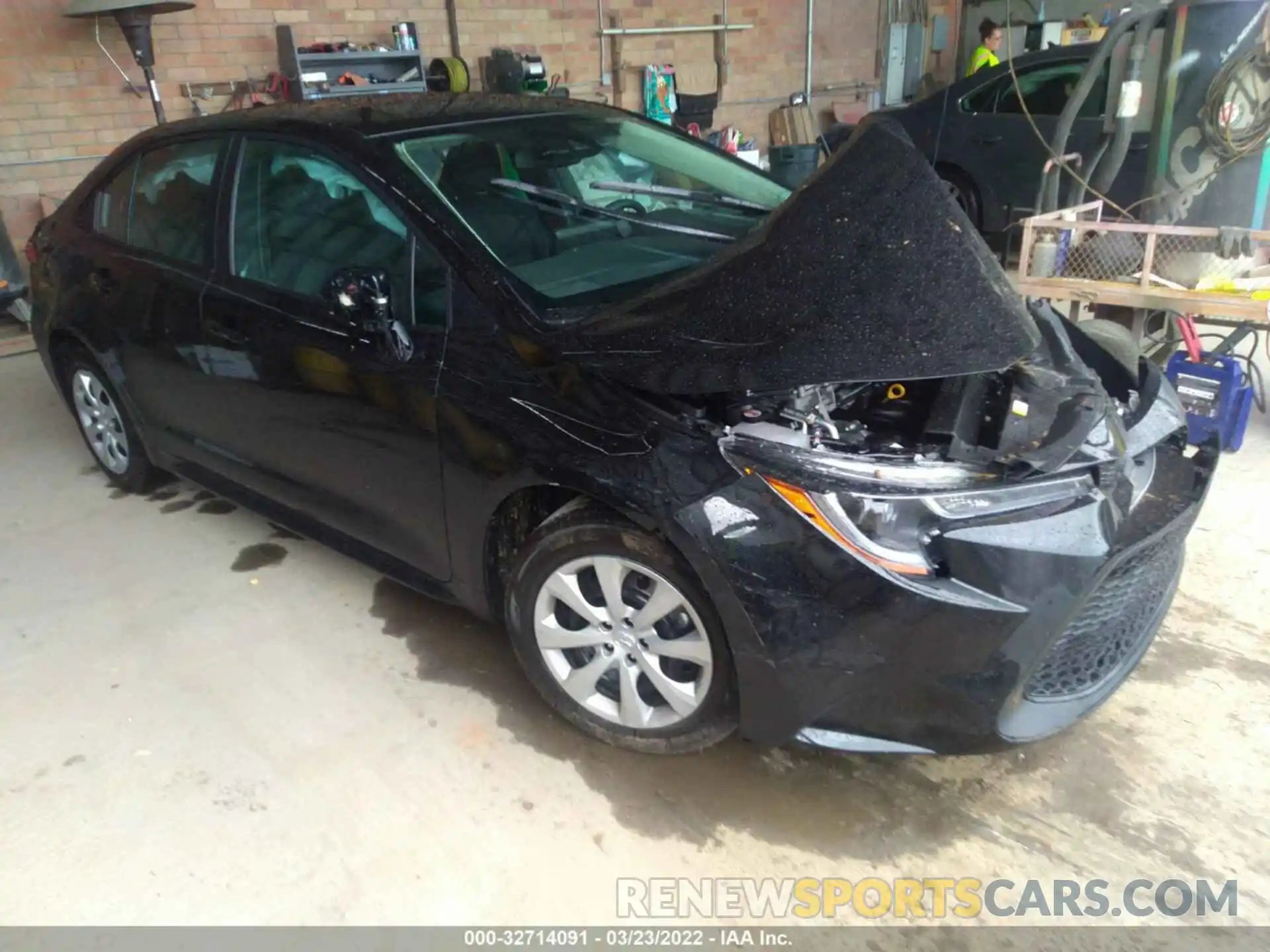 1 Photograph of a damaged car 5YFEPMAEXNP302878 TOYOTA COROLLA 2022