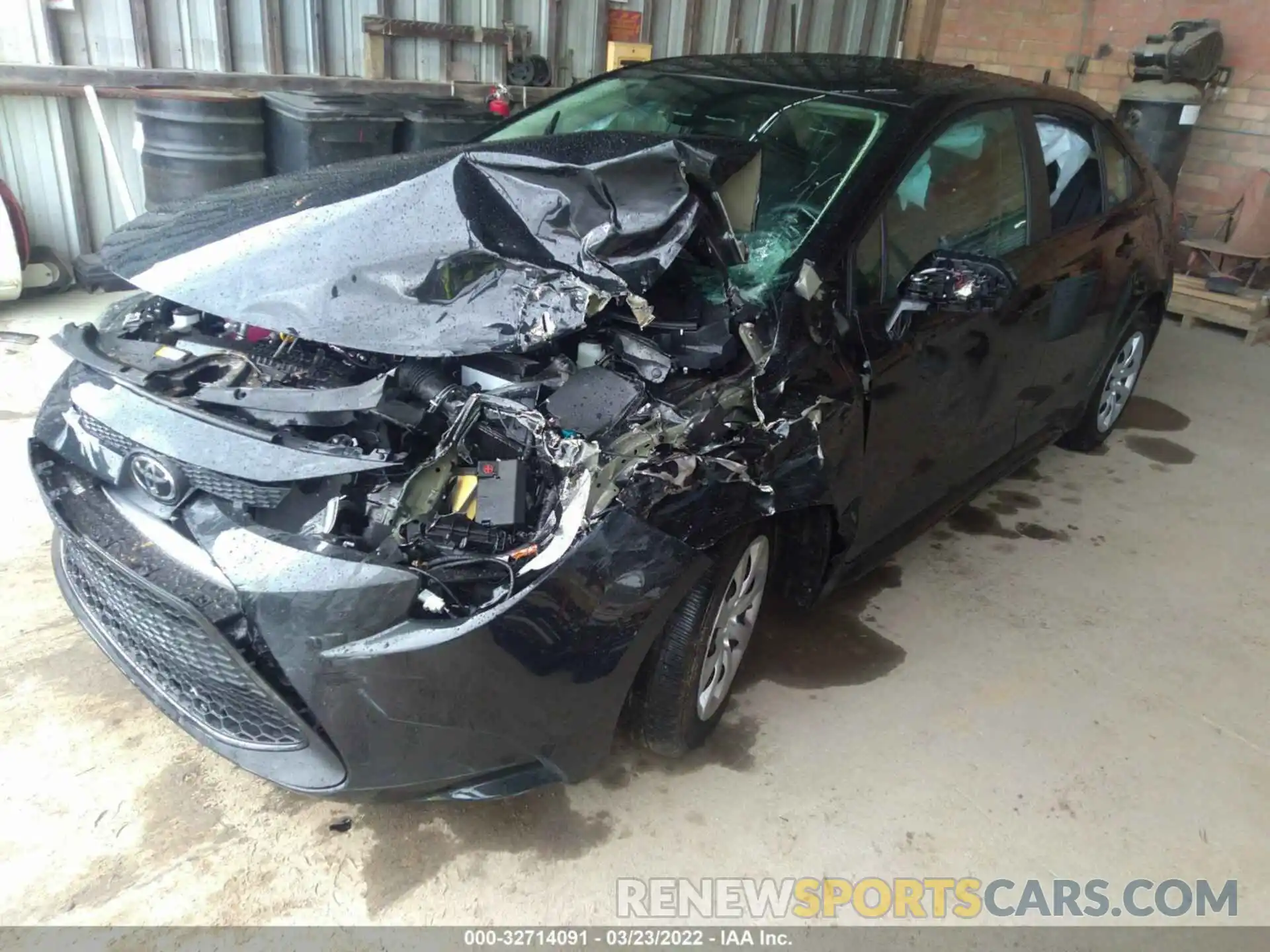 2 Photograph of a damaged car 5YFEPMAEXNP302878 TOYOTA COROLLA 2022