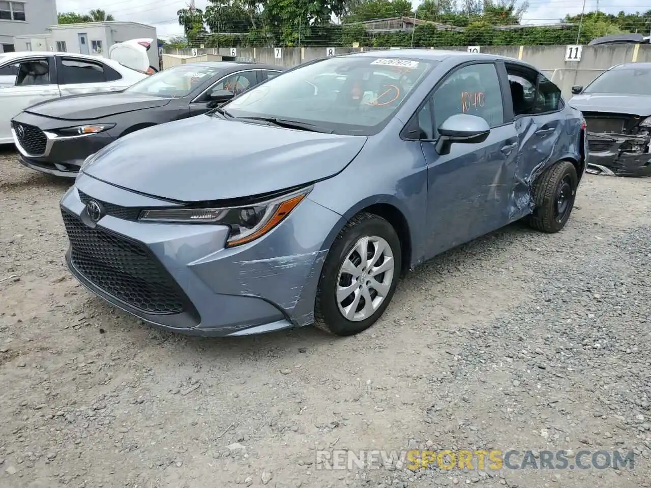 2 Photograph of a damaged car 5YFEPMAEXNP307370 TOYOTA COROLLA 2022