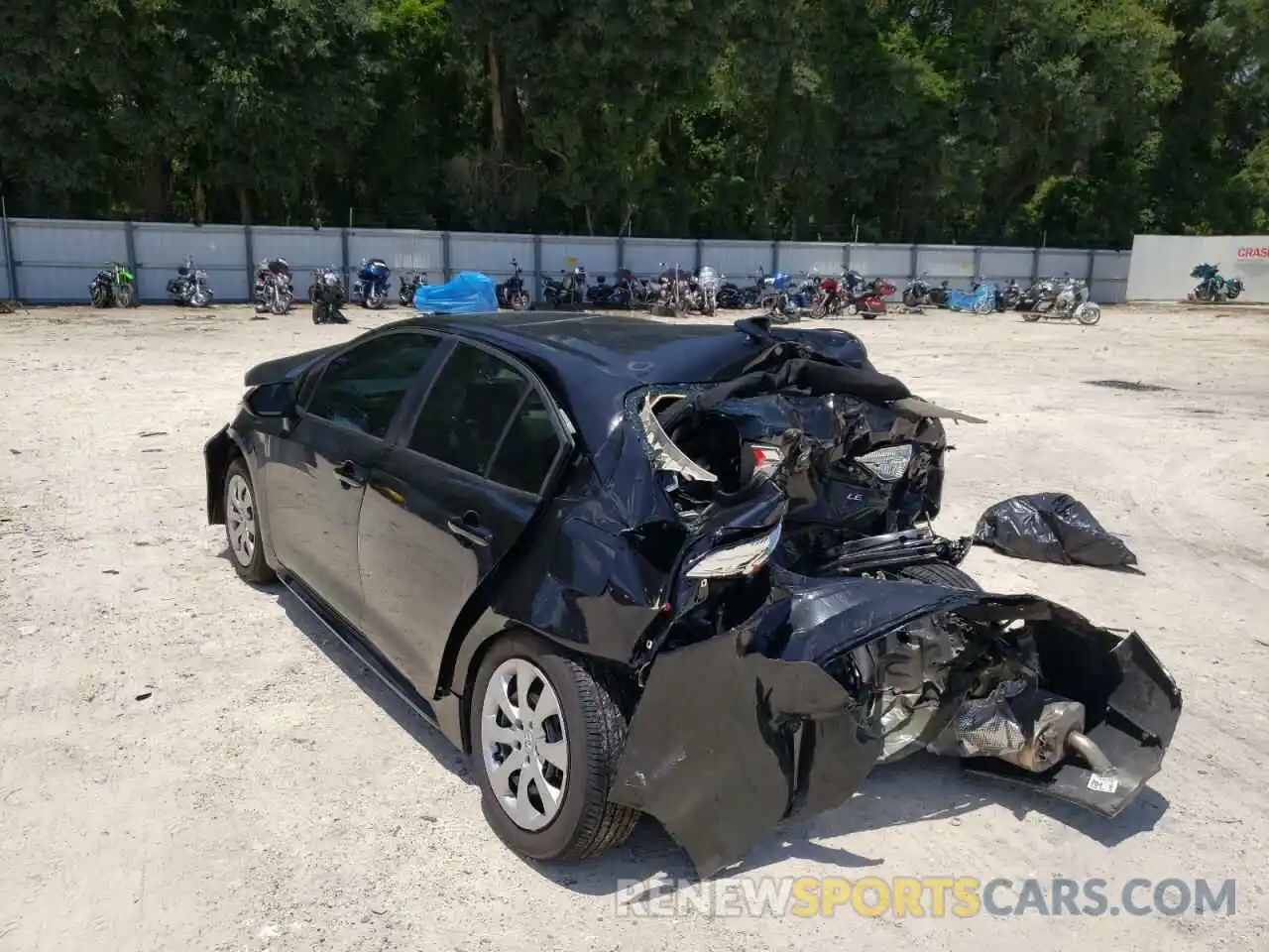 3 Photograph of a damaged car 5YFEPMAEXNP309684 TOYOTA COROLLA 2022