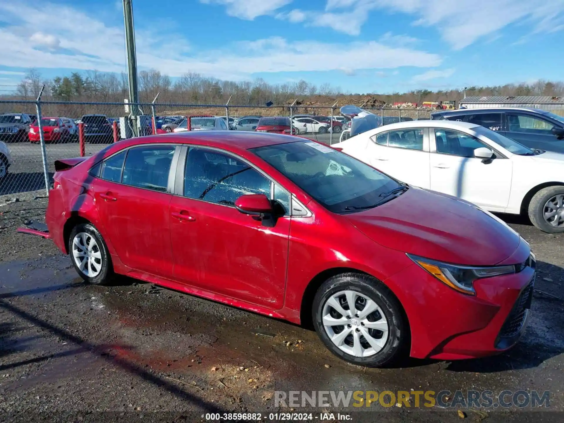 1 Photograph of a damaged car 5YFEPMAEXNP318756 TOYOTA COROLLA 2022