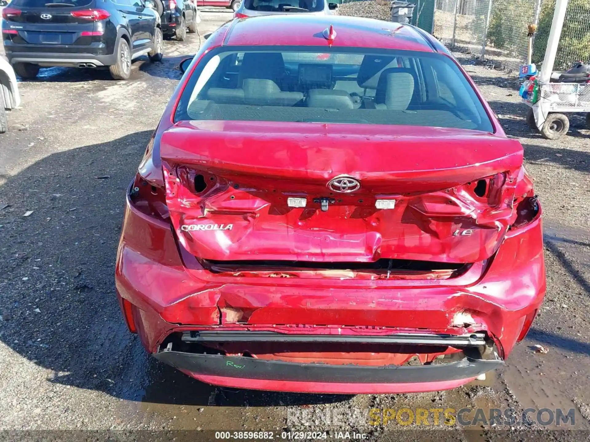 6 Photograph of a damaged car 5YFEPMAEXNP318756 TOYOTA COROLLA 2022