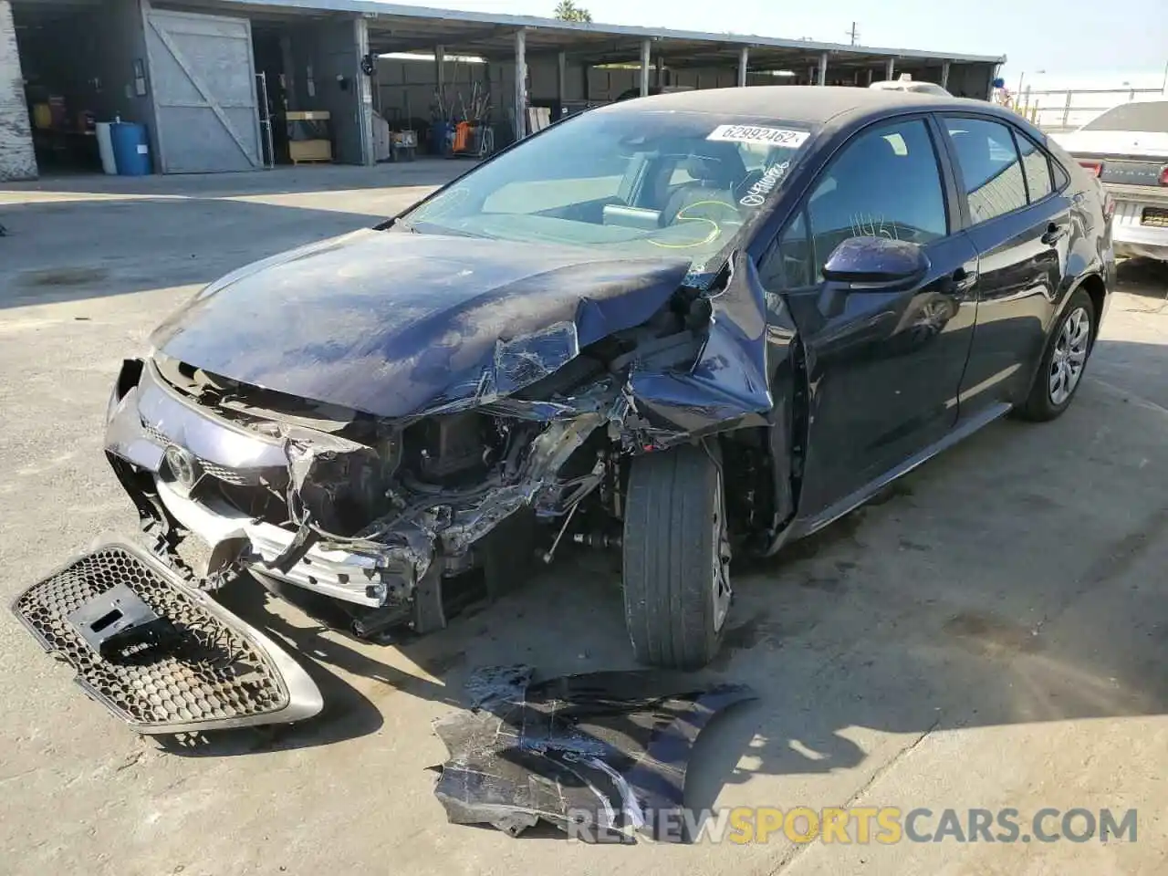 2 Photograph of a damaged car 5YFEPMAEXNP324864 TOYOTA COROLLA 2022