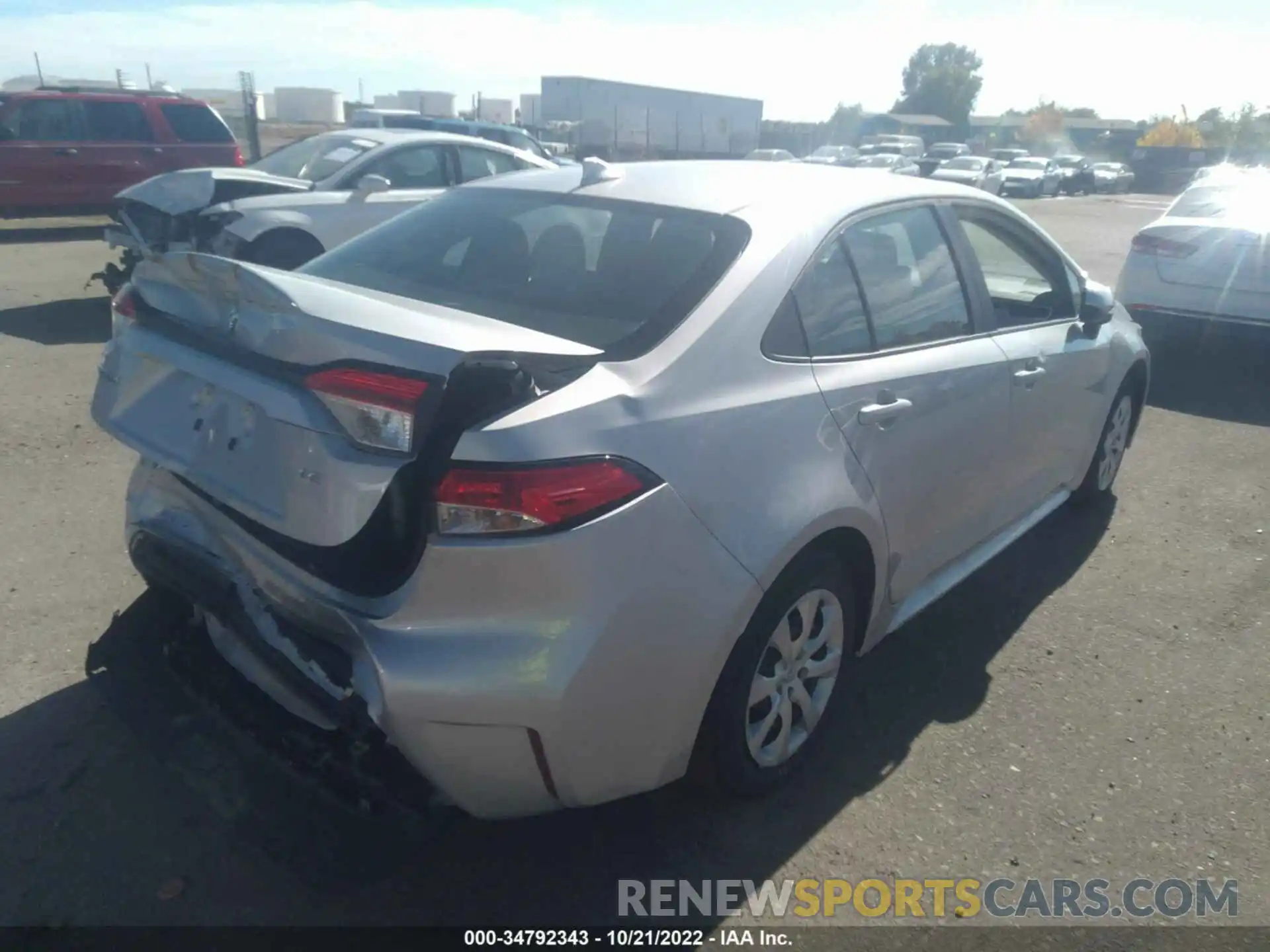 4 Photograph of a damaged car 5YFEPMAEXNP330003 TOYOTA COROLLA 2022