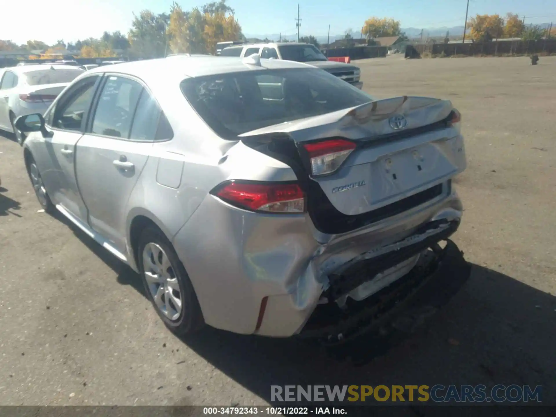 6 Photograph of a damaged car 5YFEPMAEXNP330003 TOYOTA COROLLA 2022