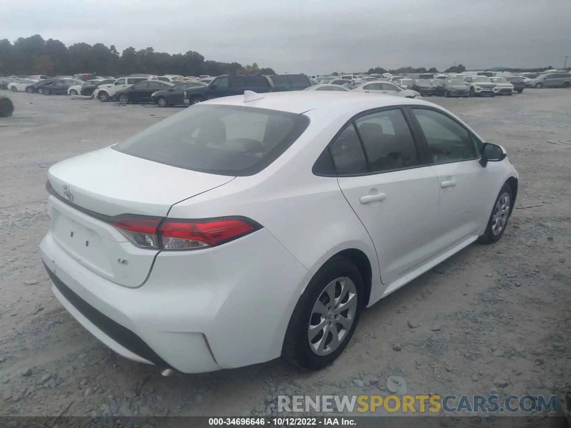 4 Photograph of a damaged car 5YFEPMAEXNP356147 TOYOTA COROLLA 2022