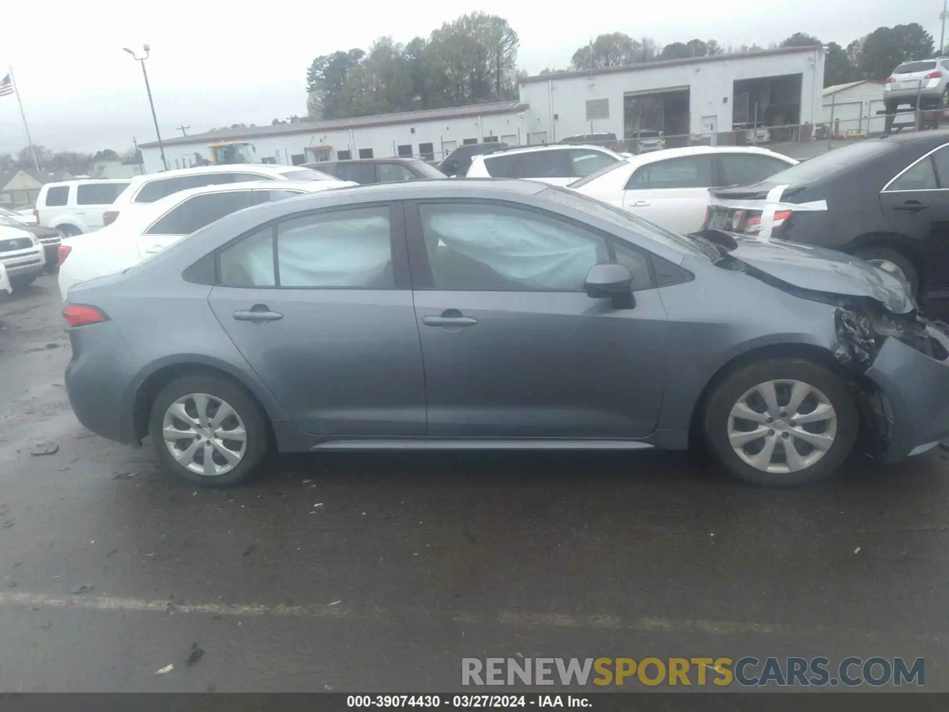 13 Photograph of a damaged car 5YFEPMAEXNP359551 TOYOTA COROLLA 2022