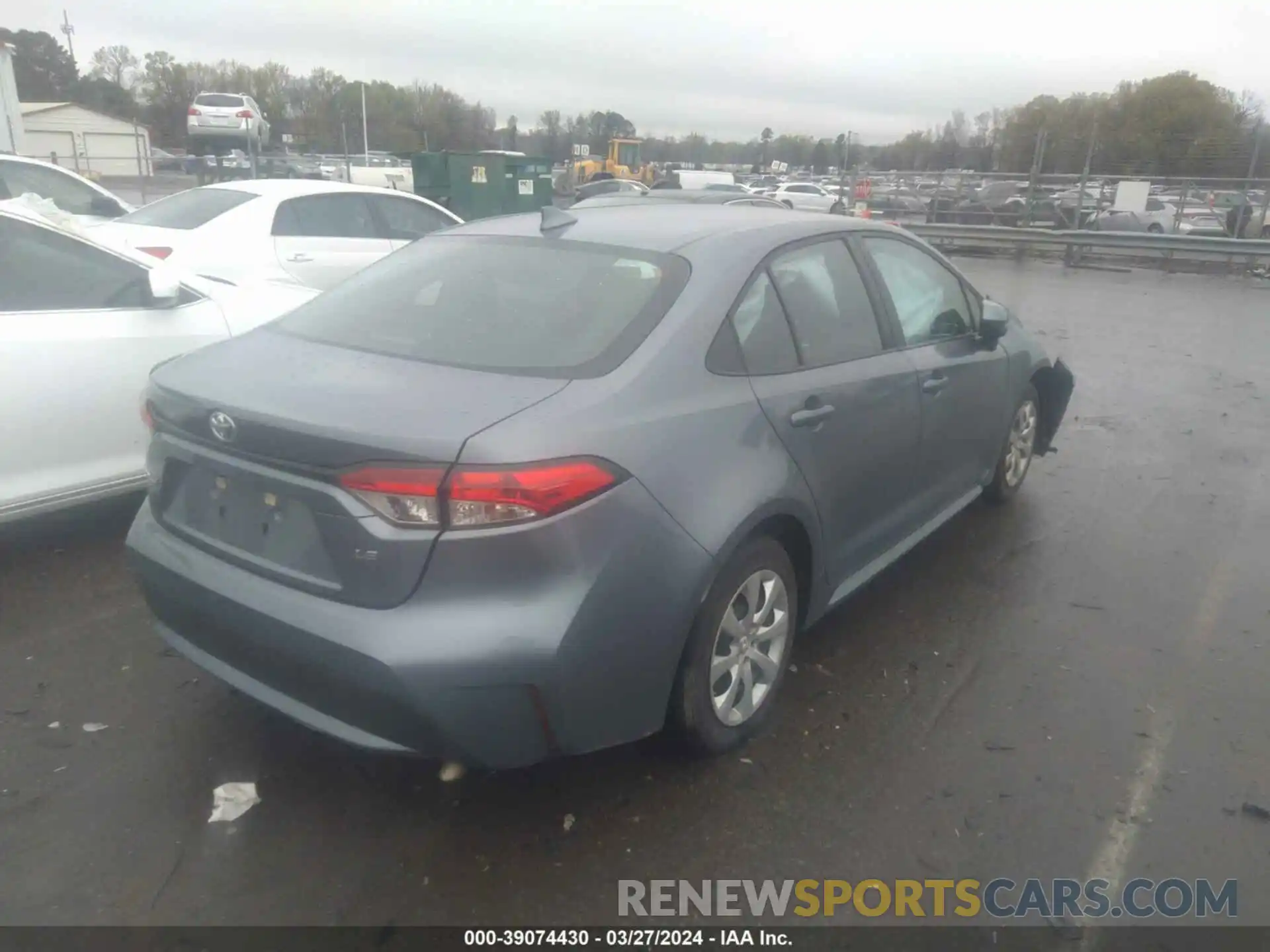 4 Photograph of a damaged car 5YFEPMAEXNP359551 TOYOTA COROLLA 2022