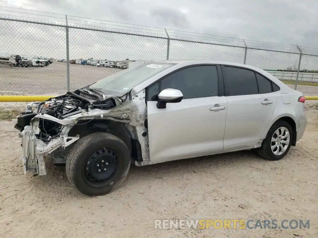 1 Photograph of a damaged car 5YFEPMAEXNP375040 TOYOTA COROLLA 2022