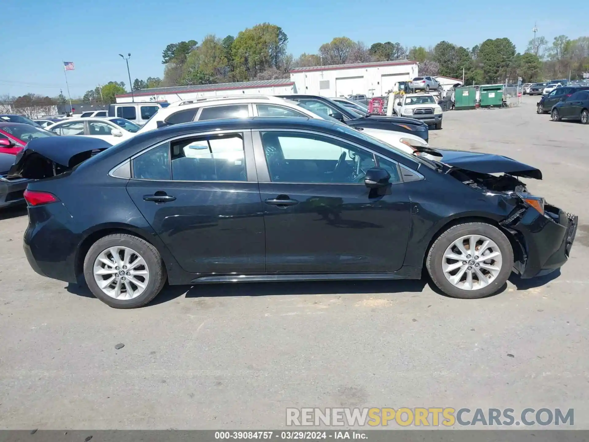 13 Photograph of a damaged car 5YFFPMAEXNP357013 TOYOTA COROLLA 2022