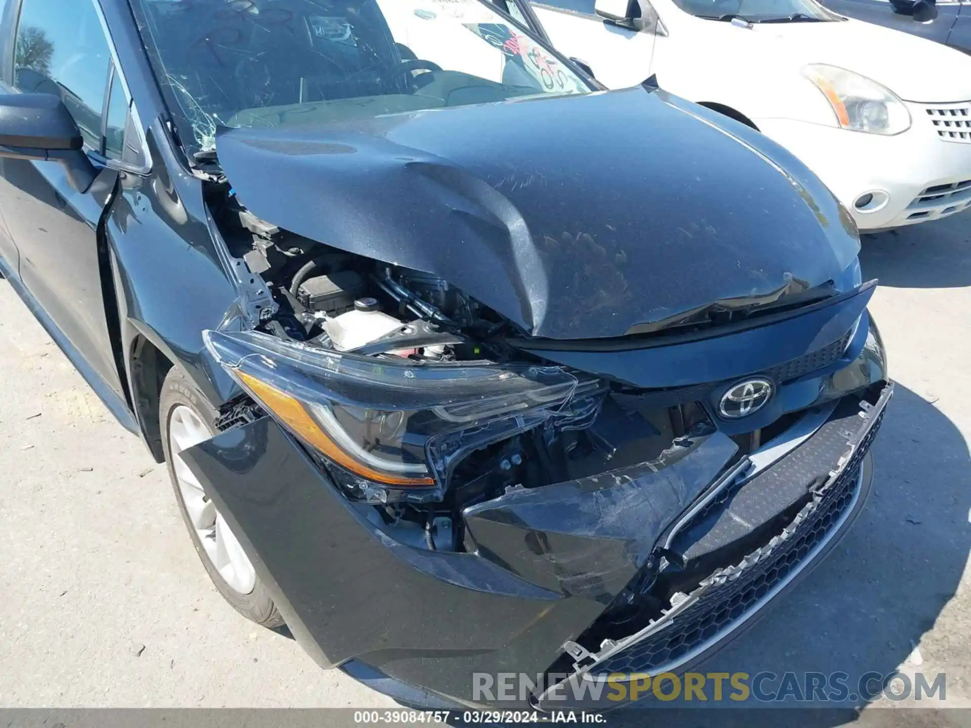 6 Photograph of a damaged car 5YFFPMAEXNP357013 TOYOTA COROLLA 2022