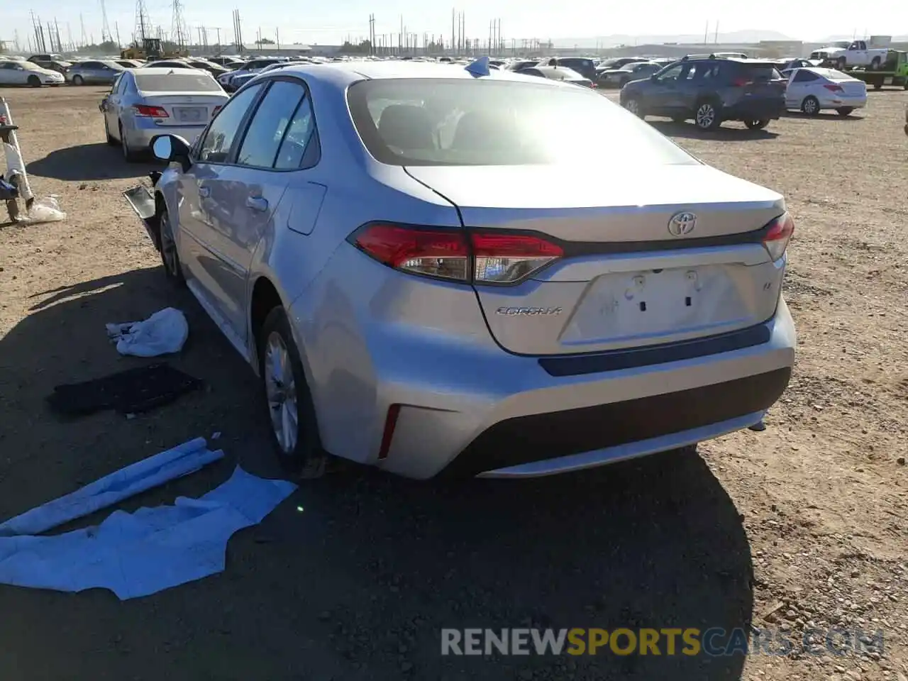 3 Photograph of a damaged car 5YFHPMAE2NP287080 TOYOTA COROLLA 2022