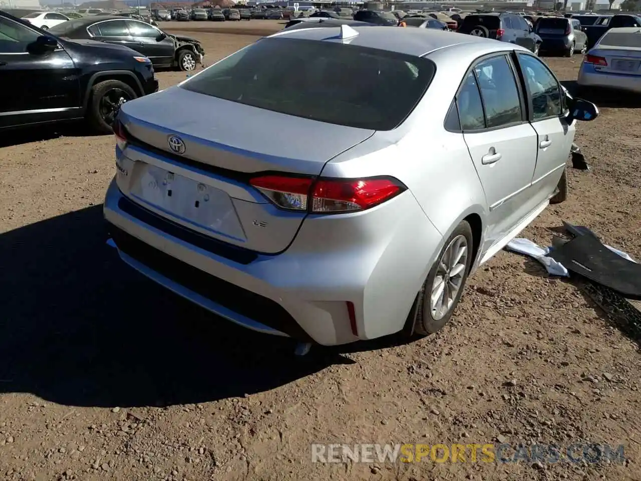 4 Photograph of a damaged car 5YFHPMAE2NP287080 TOYOTA COROLLA 2022