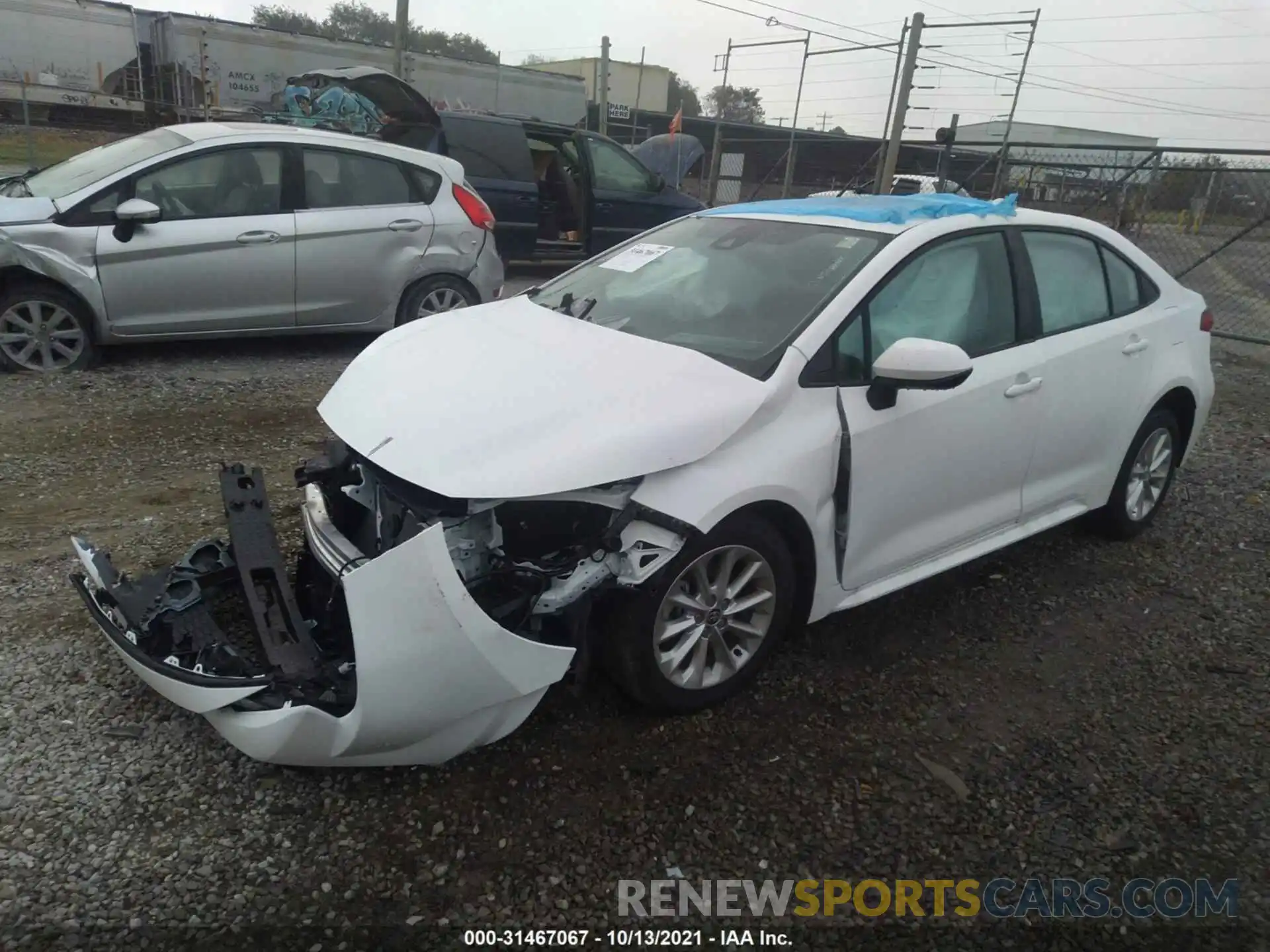 2 Photograph of a damaged car 5YFHPMAE4NP271561 TOYOTA COROLLA 2022