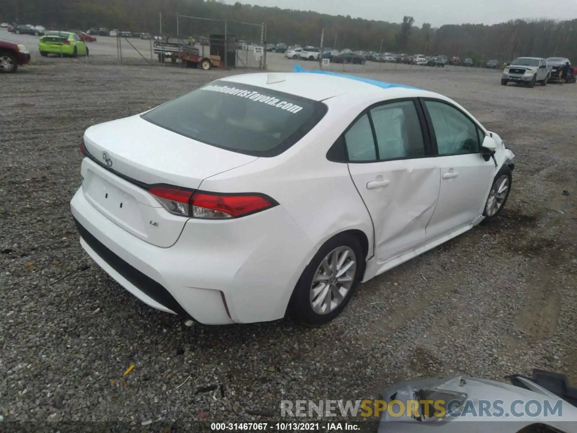 4 Photograph of a damaged car 5YFHPMAE4NP271561 TOYOTA COROLLA 2022