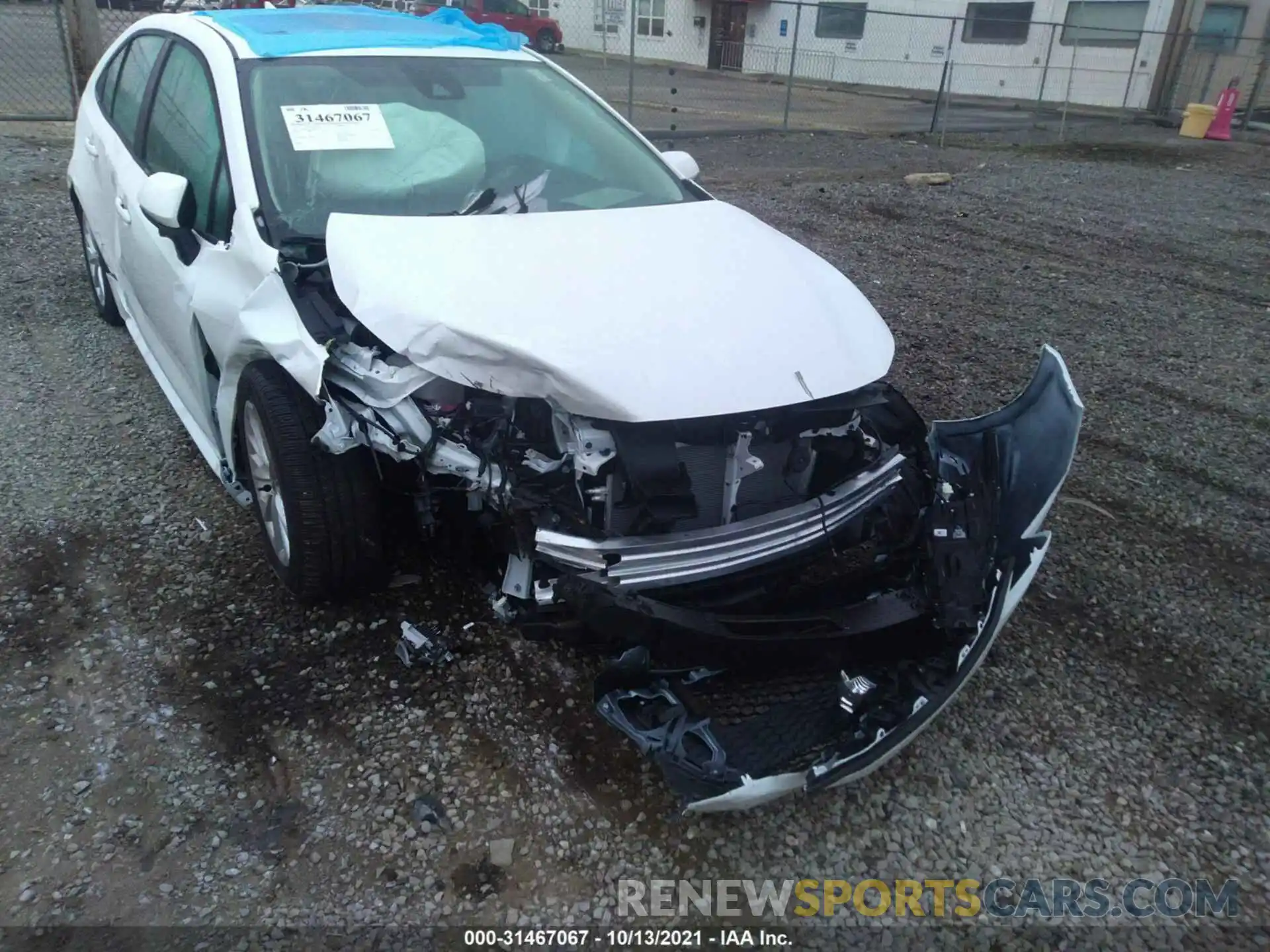 6 Photograph of a damaged car 5YFHPMAE4NP271561 TOYOTA COROLLA 2022