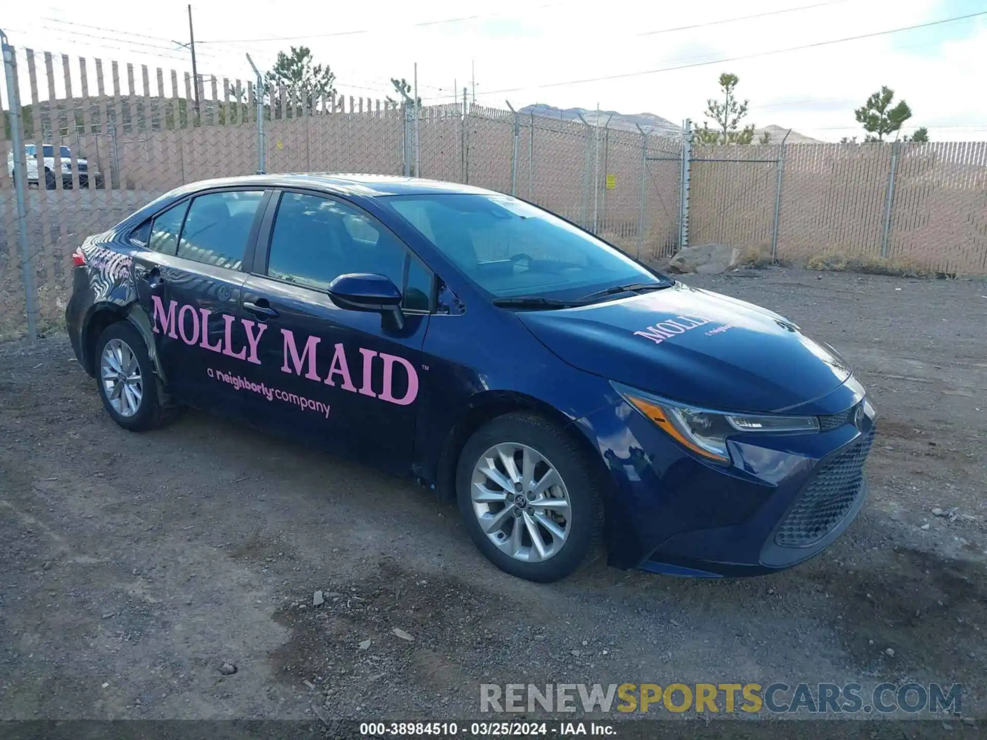 1 Photograph of a damaged car 5YFHPMAE4NP381428 TOYOTA COROLLA 2022