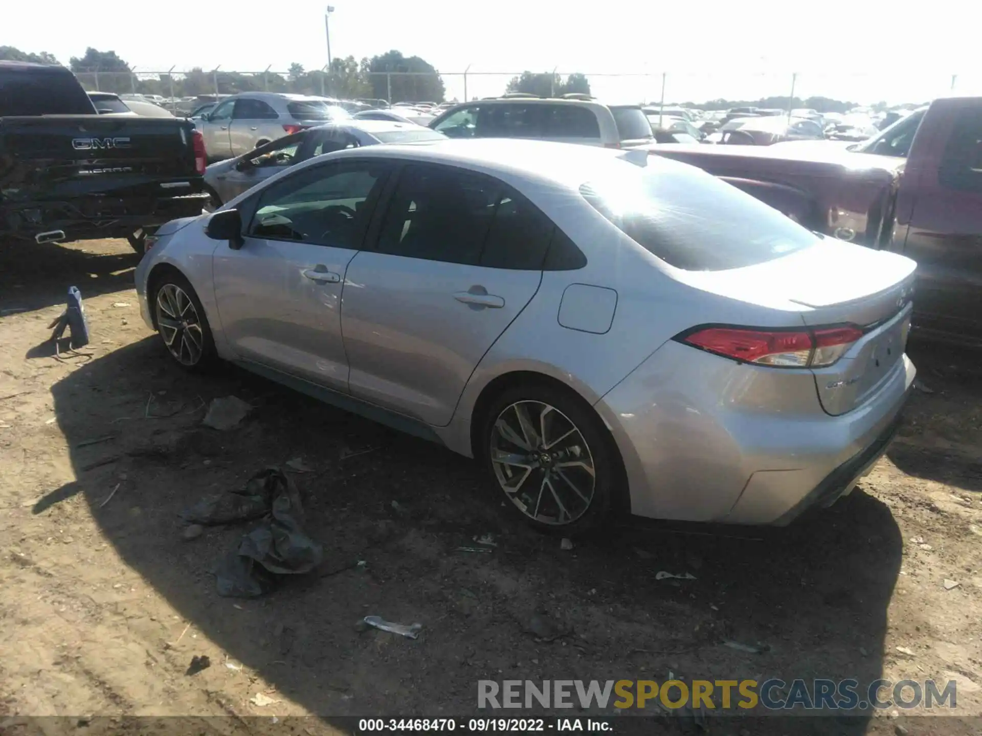 3 Photograph of a damaged car 5YFM4MCEXNP112239 TOYOTA COROLLA 2022