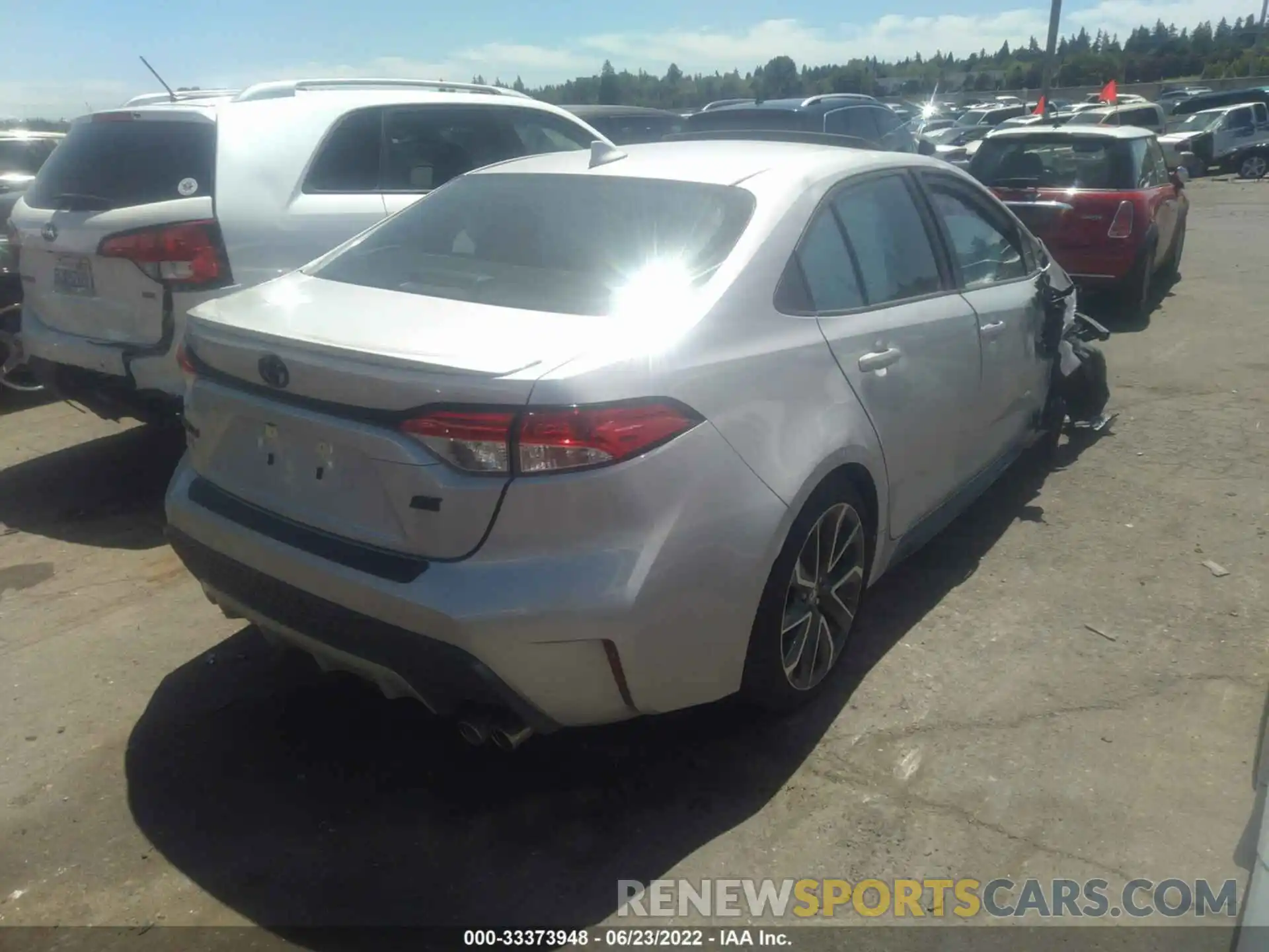 4 Photograph of a damaged car 5YFP4MCE4NP111763 TOYOTA COROLLA 2022