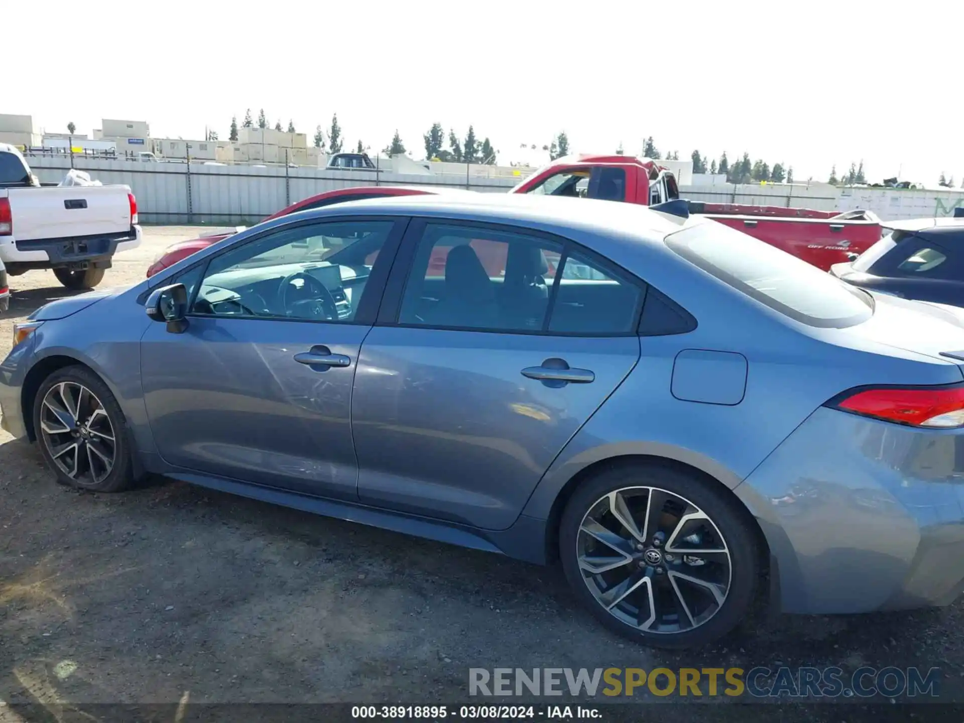 14 Photograph of a damaged car 5YFP4MCE4NP134492 TOYOTA COROLLA 2022